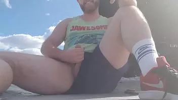 play Masturbating on the roof of my apartment