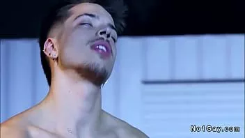 play Gay anal sex in convertable in the middle of the night