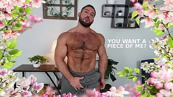 play Adam seçici - kaslı mikrofon Miami'de seninle kalıyor, ona iyi vakit geçirmesini nasıl sağlayacaksın?