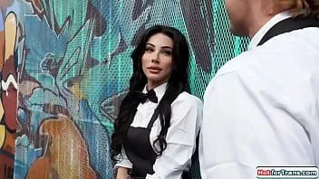 play Aku anal rekan pelayan wariaku yang berdada