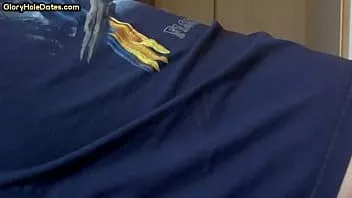 Reproducir Gloryhole gay salvaje follado en el agujero anal en estilo perrito