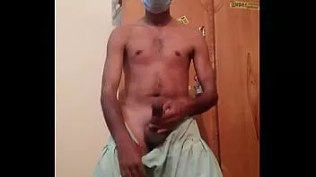 Oynat Yakışıklı Pakistanlı oğlan mastürbasyon ile sıcak bayanlar punjabi kız kıyafetleri